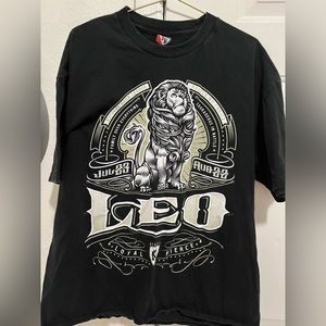 Men’s size XL og able horoscope Leo lion t shirt